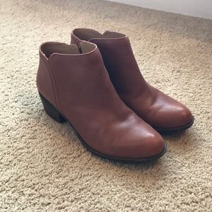 Lucky Brand cognac booties